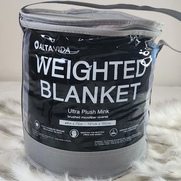 Altavida Bedding Altavida 2 Lb Weighted Navy Blue Blanket Size 48 X 72 Poshmark